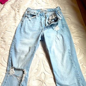 Abercrombie & Fitch the mom high rise curve love jeans size 25.